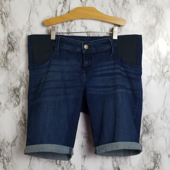 Isabel Maternity by Ingrid & Isabel Pants - Isabel Maternity Bermuda Short + Side panels